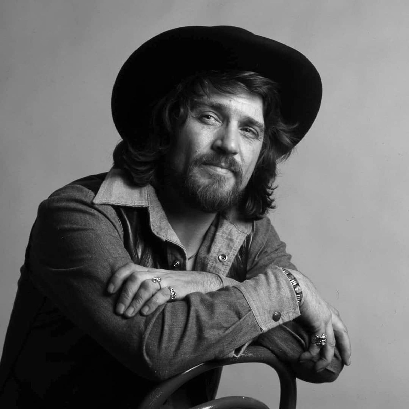 Waylon Jennings - Country Music Hall of Fame and Museum