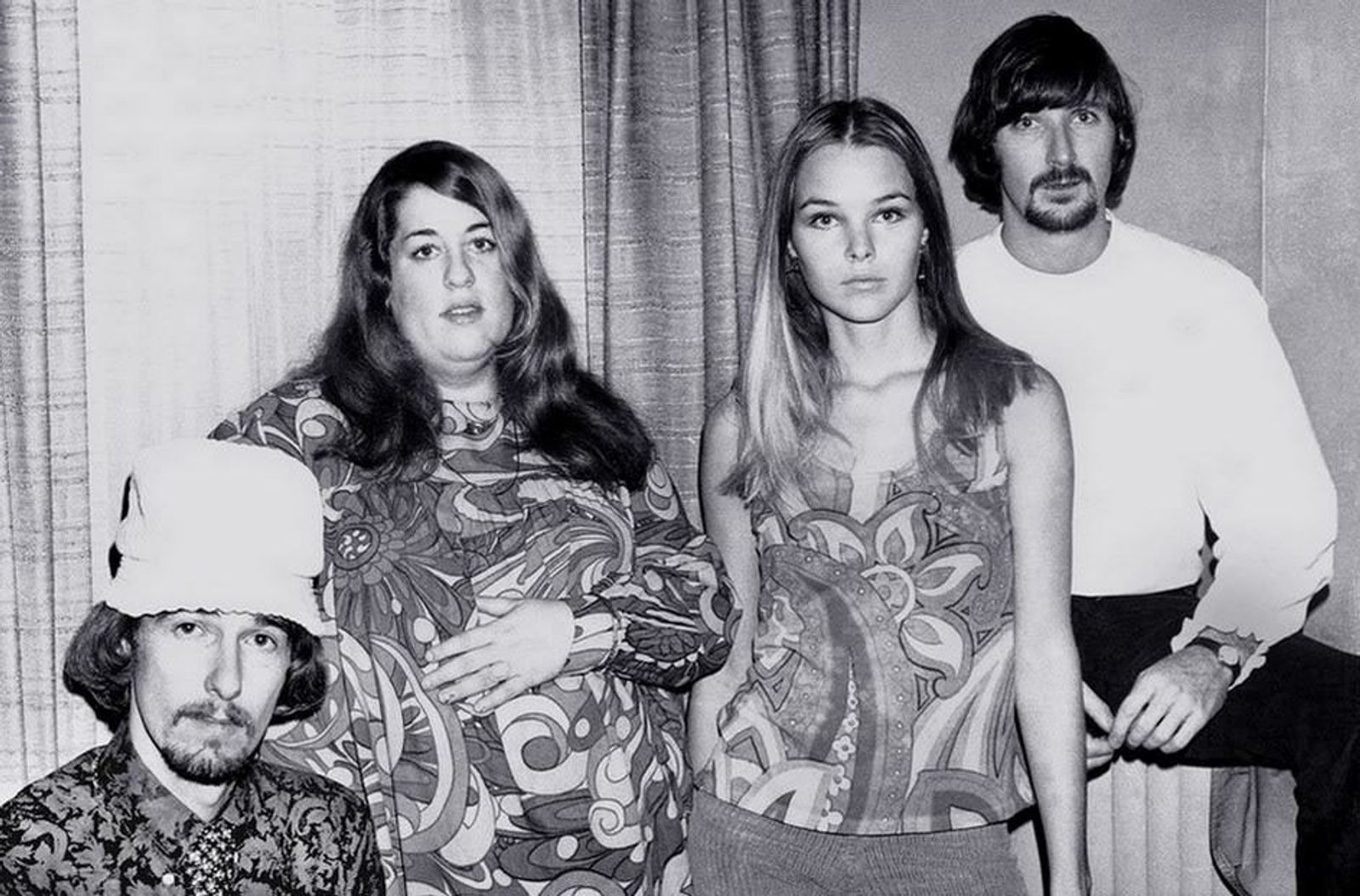 Dancing In The Street by The Mamas &amp; The Papas - 1966 Hit Song - Vancouver Pop Music Signature Sounds