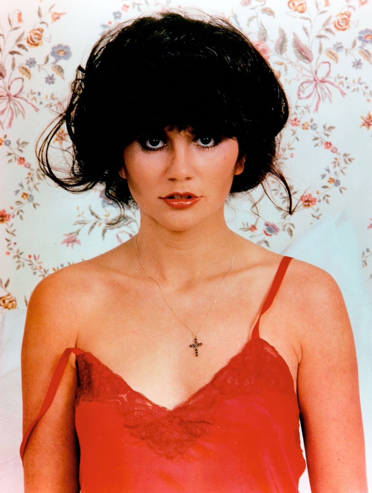 Linda Ronstadt: Inside the life of a