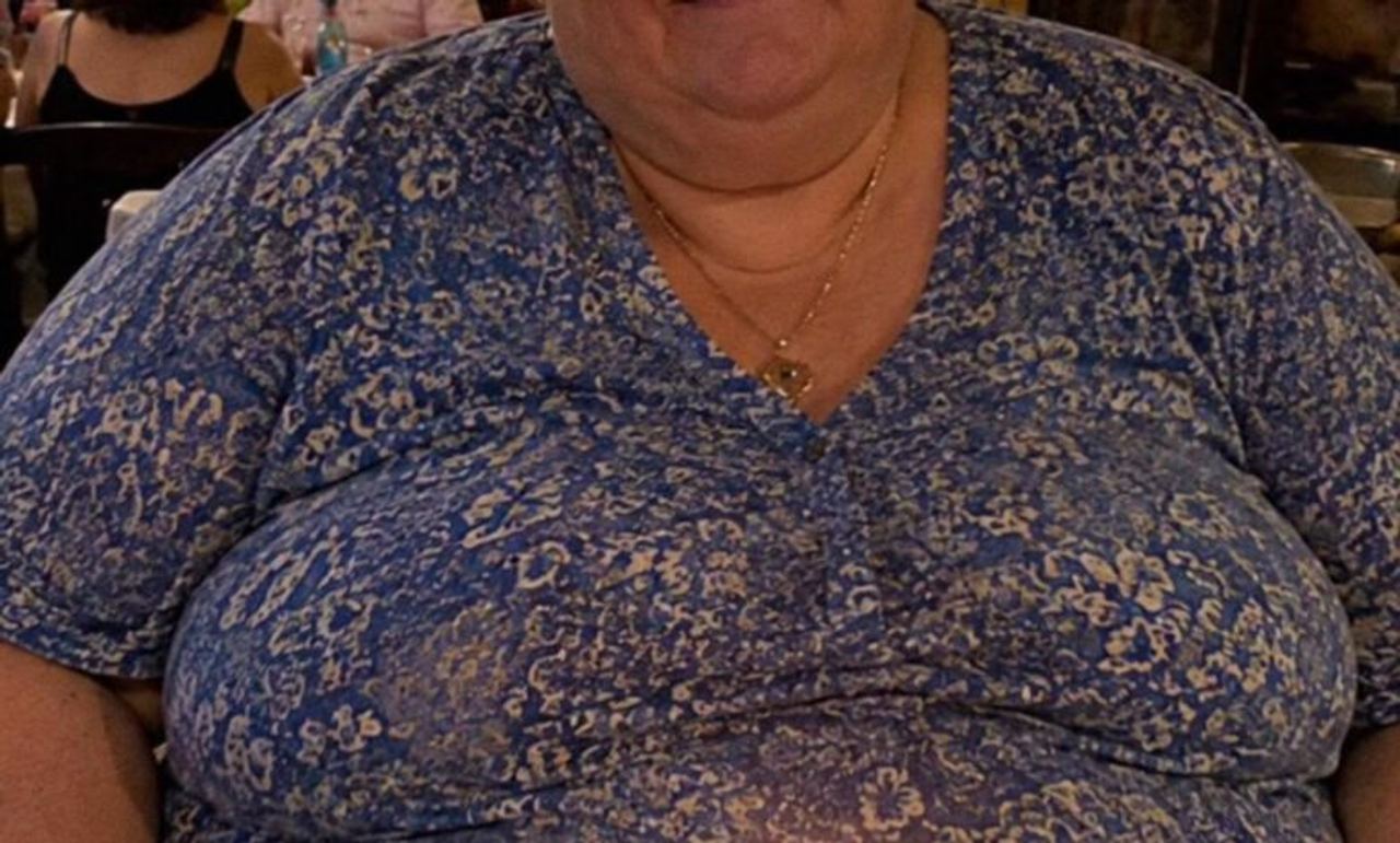 A Customer Mocked My Mom’s Weight Loud Enough for Everyone to Hear – Then the Chef Walked Out