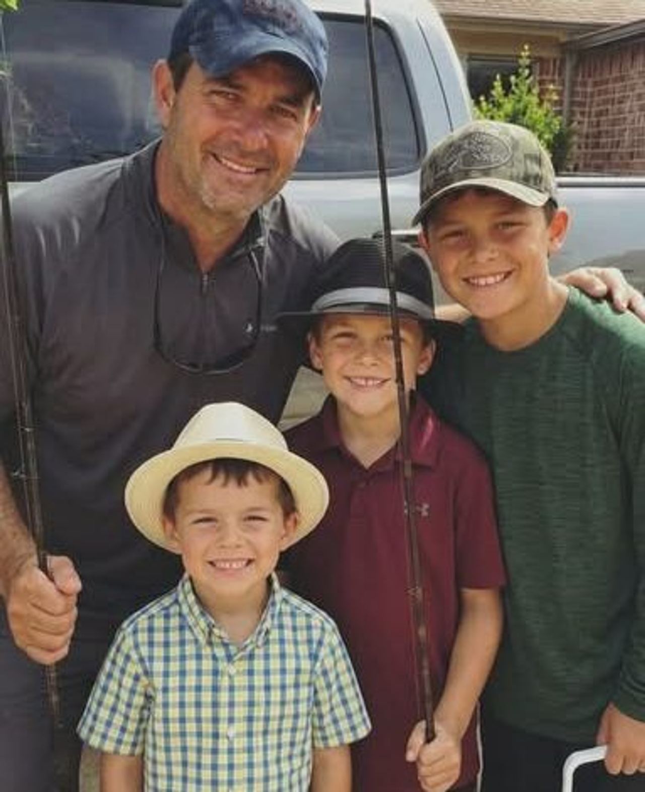 My Husband Took Our Three Sons Fishing. None of Them Came Home. Six Years Later, My Daughter Found His Old Phonne.