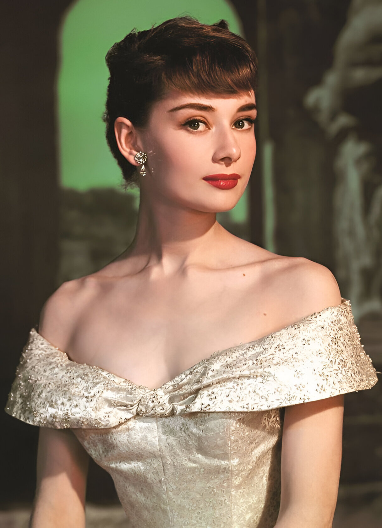 Who Is This Hollywood Legend?