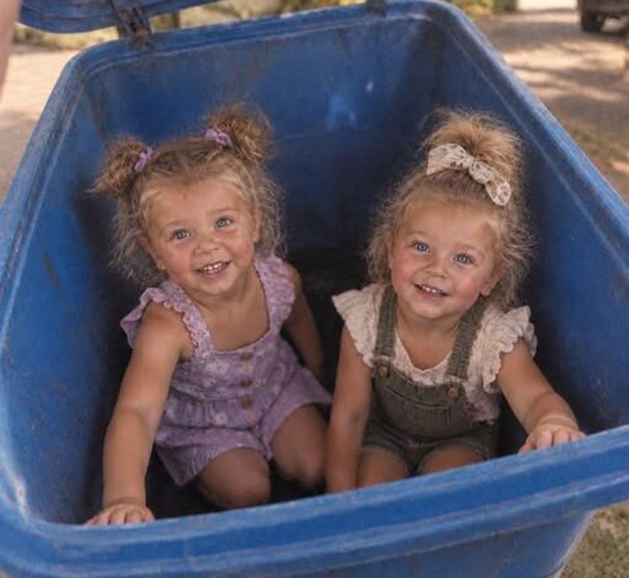 I Found My Neighbors Twin Toddlers Hiding in My Trash Can