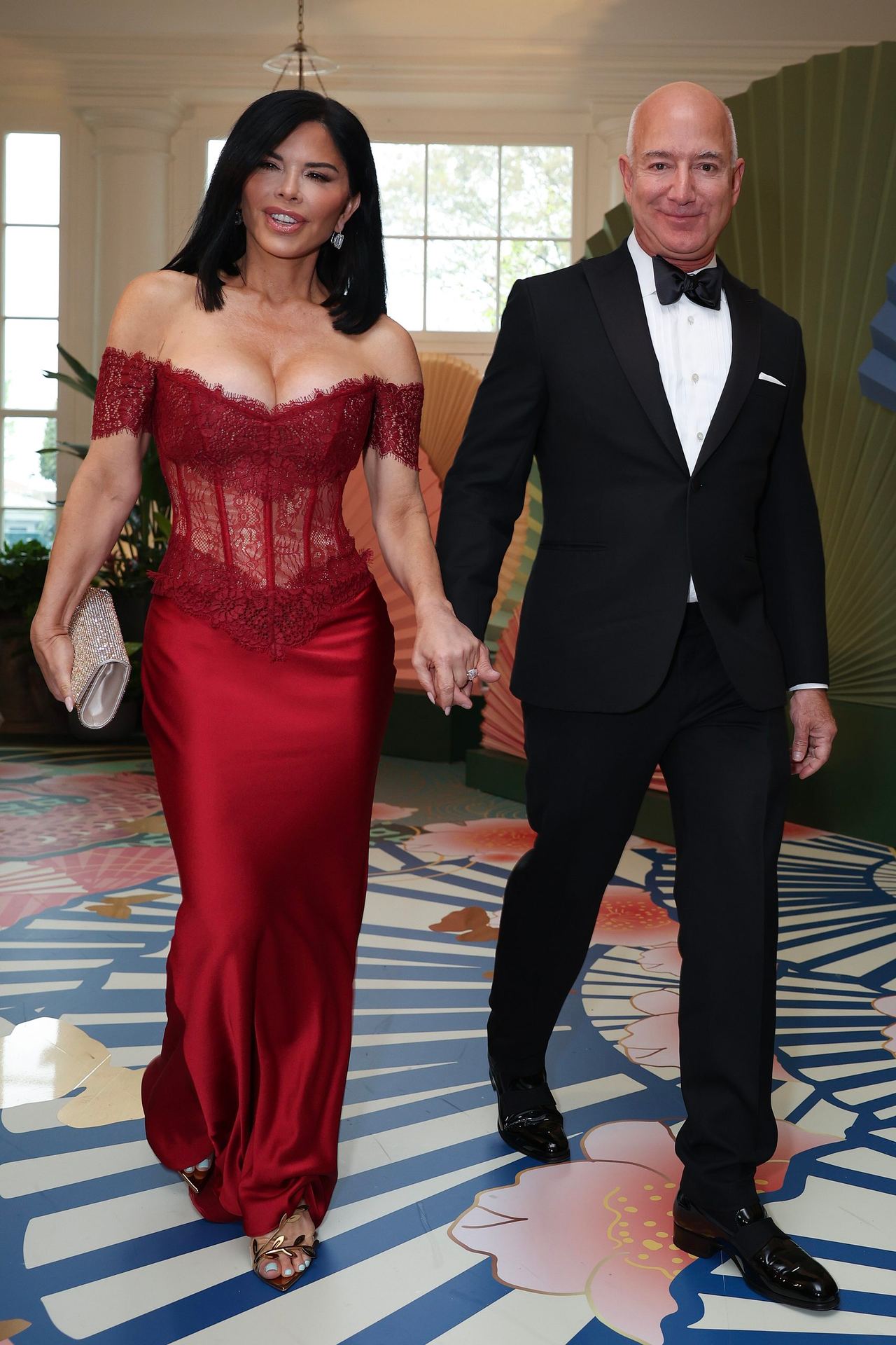 Lauren Sánchez Bezos slammed for ‘inappropriate’ dress at White House state dinner